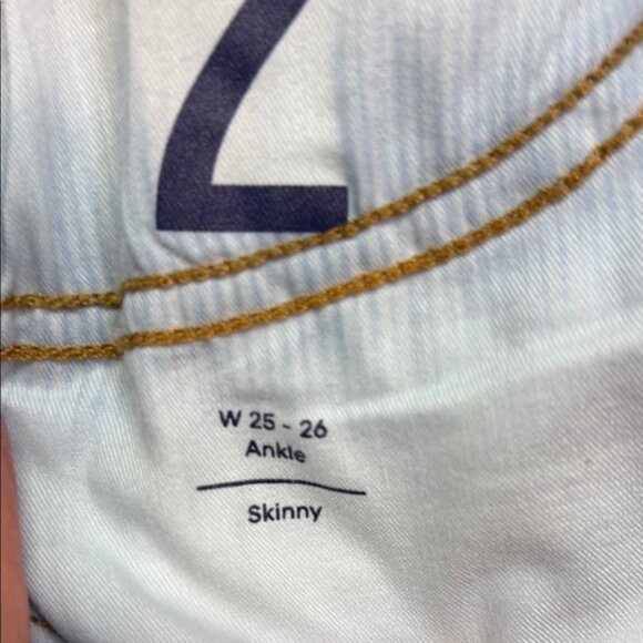 Lucky Brand Women's Skinny Fit Ankle Jeans in Dark Blue Wash - Picture 6 of 10